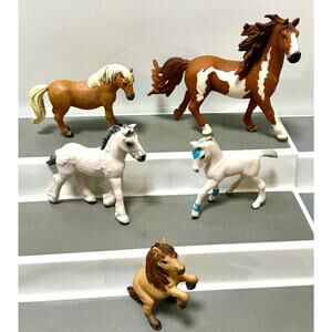 Lot of 5 Vintage Schleich Horses Figures All Are Schleich
